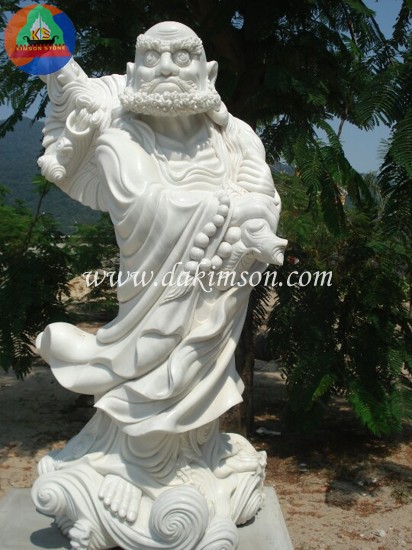 Tượng La Hán - tượng đá điêu khắc đẹp tại đà nẵng