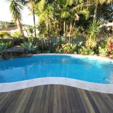 Thi công hồ bơi uy tín tại Đà Nẵng – Trọn gói, chuyên nghiệp, giá hợp lý