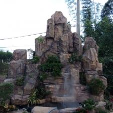 Núi nhân tạo, đá nhân tạo 01