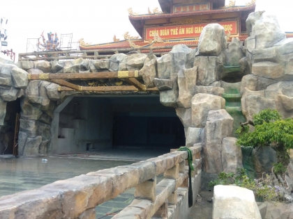 Núi nhân tạo, đá nhân tạo 06