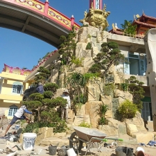 Núi nhân tạo, đá nhân tạo 13