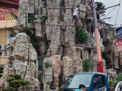 Núi nhân tạo, đá nhân tạo 14