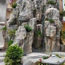 Núi nhân tạo, đá nhân tạo 23