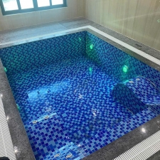 Thi công bể sục matxa 04